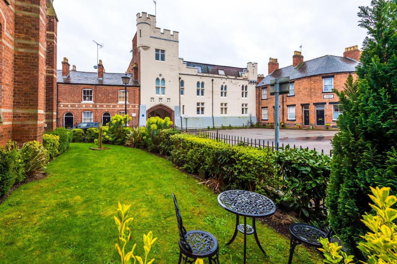 The Old Chapel Apartment Chester Exterior photo